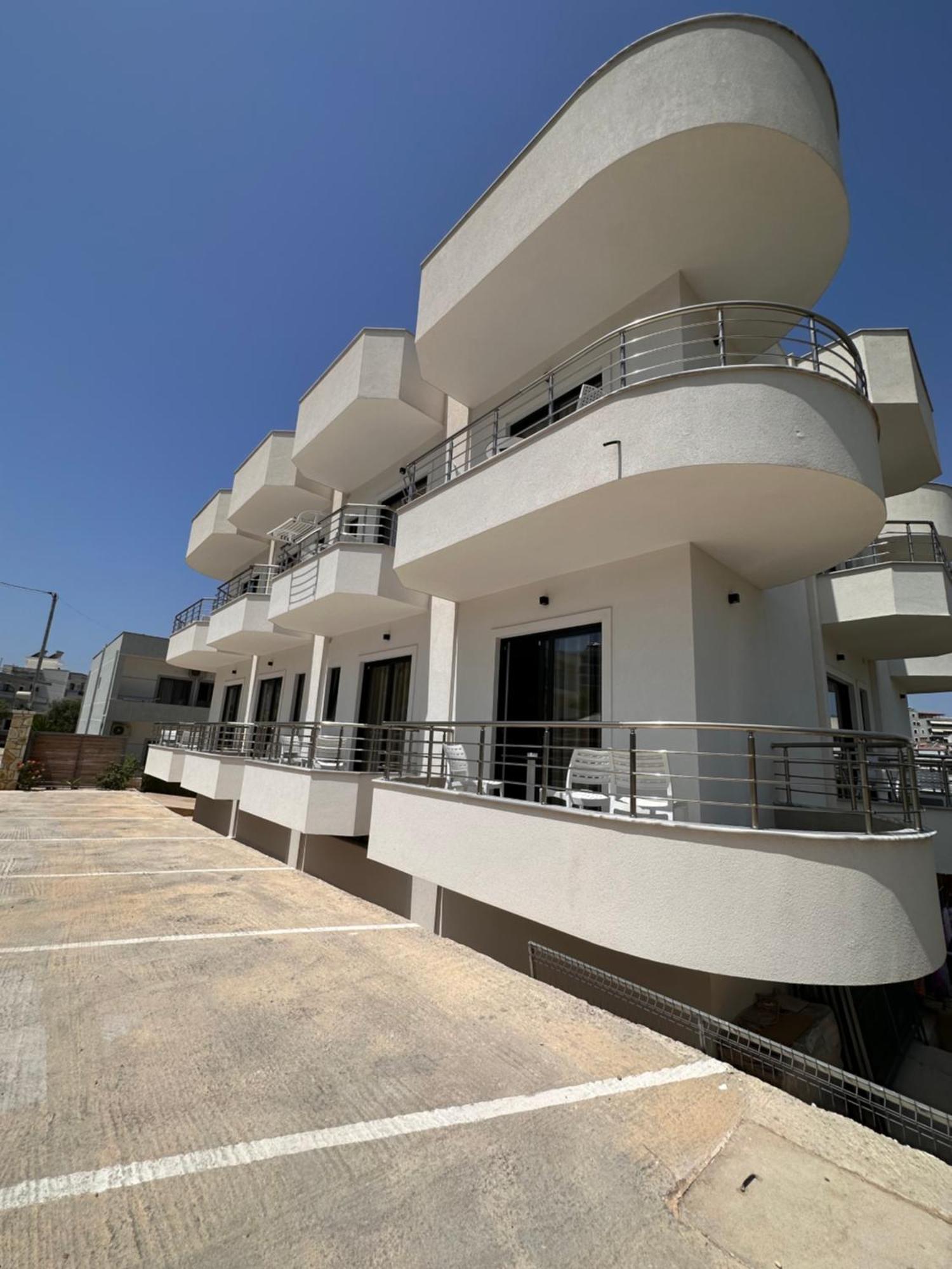 J&B Hotel Ksamil Exterior foto